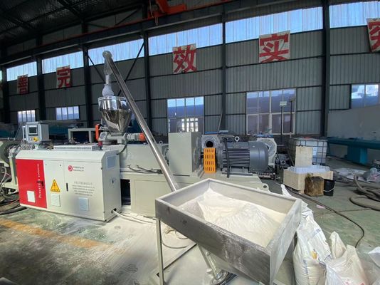 Linha da extrusão da tubulação de gás do fio da canalização elétrica da drenagem da fonte de água do PVC de UPVC CPVC
