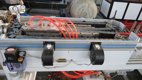 a parede do dobro 3-6m/min corrugada conduz a linha de produção PVC do HDPE do PE do plástico