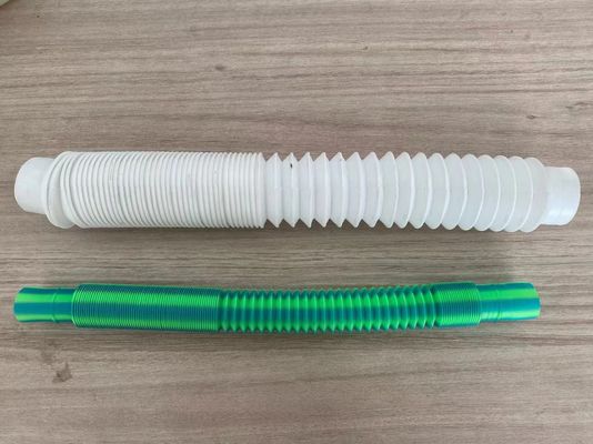 Linha de produção telescópica plástica corrugada única parede do tubo da máquina da tubulação do PVC do PE