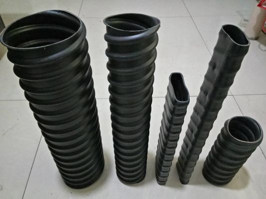 Máquina lisa do PE com nervuras pré-reforçado da ponte/de bambu ondulada da extrusão da tubulação