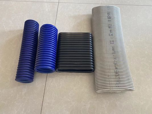A parede plástica flexível do dobro do ar fresco do HDPE corrugou a linha da extrusão da tubulação