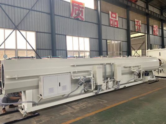 Linha da extrusão da tubulação do HDPE da fonte de água da co-extrusão do HDPE da Três-camada que faz a máquina