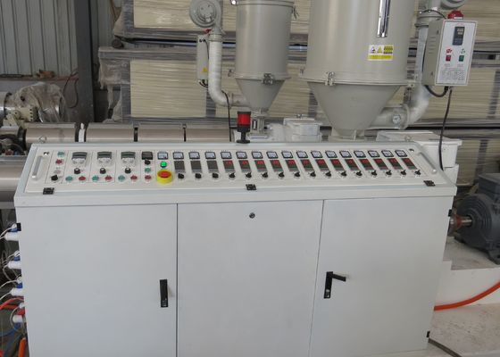 da máquina ondulada dobro da tubulação da parede de 30kgh 17mm linha de produção plástica da tubulação