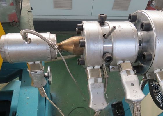 Linha ondulada da extrusão da tubulação da única parede do PVC 110mm