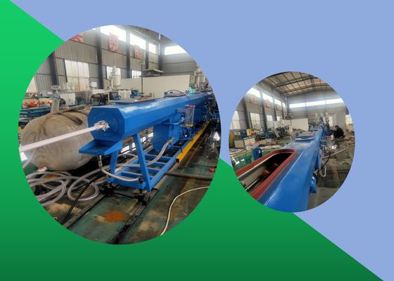 Linha tripla máquina da extrusão da tubulação do HDPE da camada da extrusão da tubulação do gêmeo do polipropileno