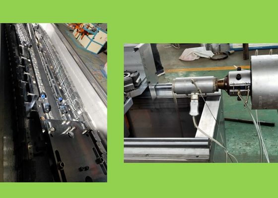Linha de produção ondulada chama da tubulação da mangueira do PVC - retardador