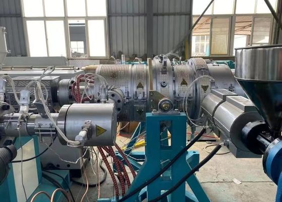 Máquina em linha direta da extrusão da tubulação do HDPE do PLC 15m/Min 250kg/H