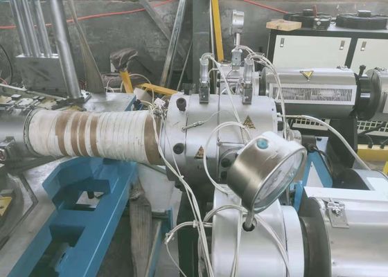 Mangueira plástica do motor de ABB que faz a máquina para a linha da extrusão da tubulação do HDPE