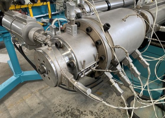 Máquina 600kg/H mesmo Plasticization da extrusão do parafuso da tubulação do PE única