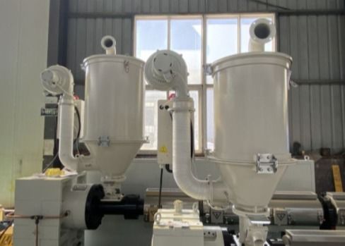 máquina da extrusora da tubulação do PE do parafuso do abastecimento de gás 120-220kg/h de 63mm única