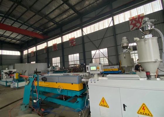 parede plástica do PVC de 50-110mm a única corrugou a linha de extensão controle do PLC